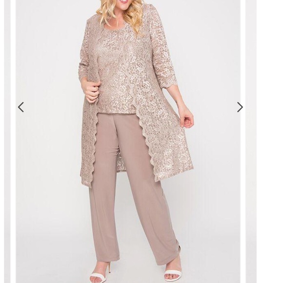 R and M Richards, plus size mother of the bride, three-piece set - Picture 1 of 4
